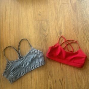 Alo Yoga Sports Bras set includes both xs
